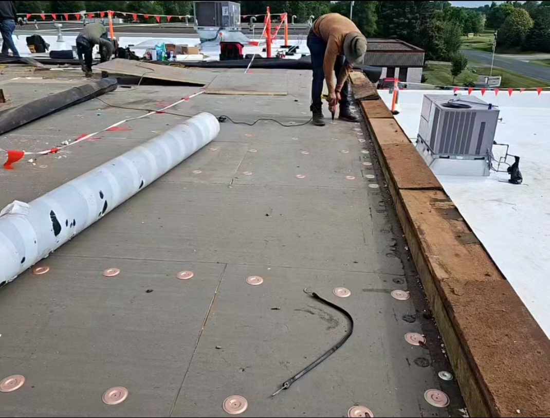Commercial Flat Roofing TPO Contractor Blaine MN